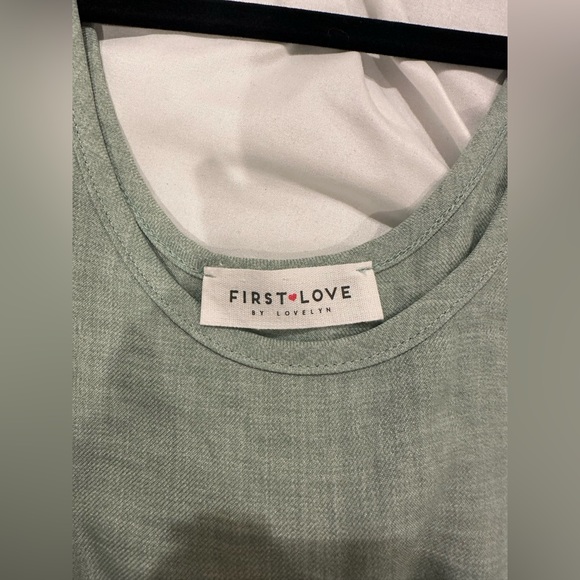 CARRY ON TIERED ROMPER - SAGE SZ small - Picture 3 of 3